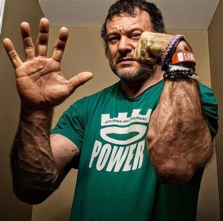 Discover The Techniques And Strategies Of Devin Larratt