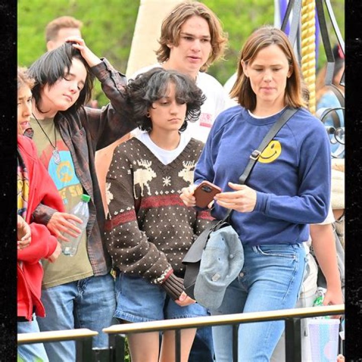 Uncovering The Interwoven Stories Of James Garner And Jennifer Garner