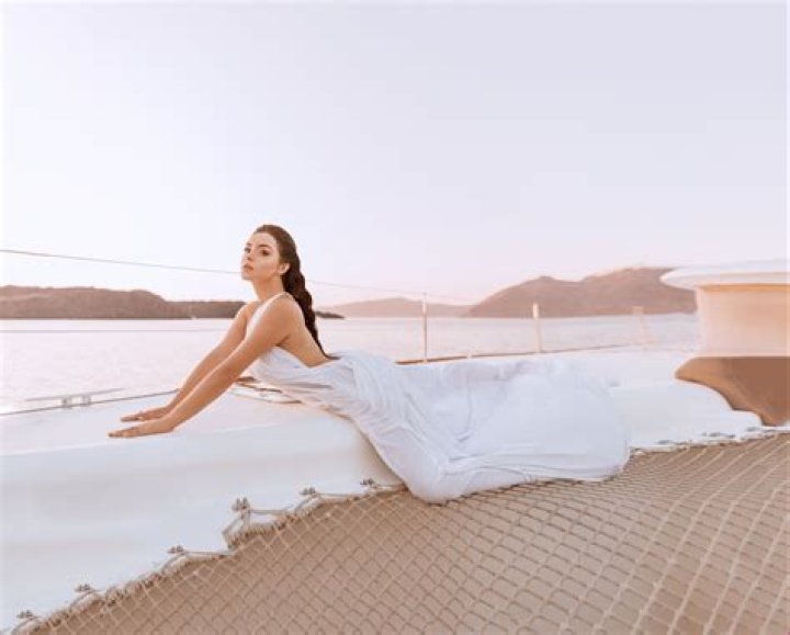 Unveil The Enchanting Secrets Of Demi Rose Bra Size: Discoveries And Insights Await