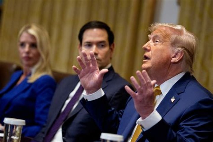 Unveiling Chloe Bailey's Height: Uncovering Secrets And Surprises