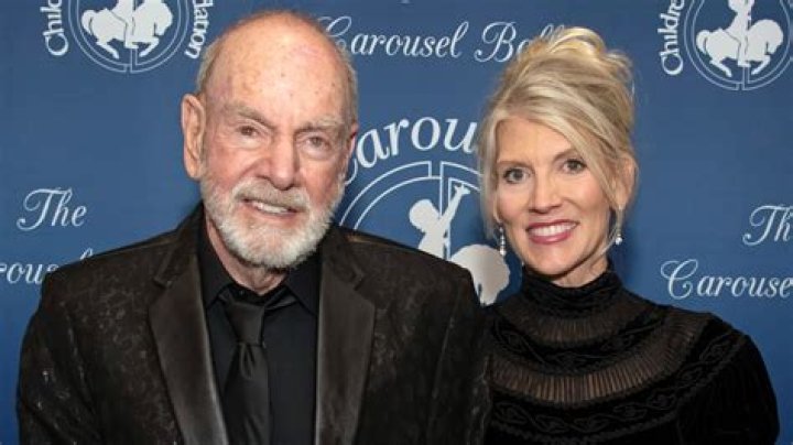 Unveiling The Secrets Of Neil Diamond's Marriages